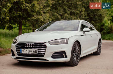 Лифтбек Audi A5 Sportback 2017 в 