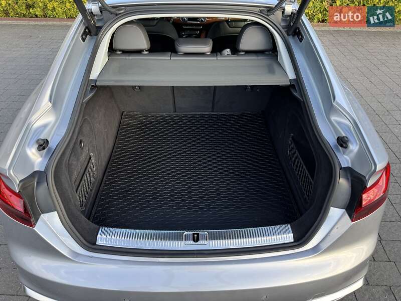 Ліфтбек Audi A5 Sportback 2022 в Львові