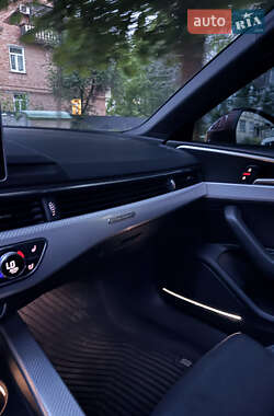 Лифтбек Audi A5 Sportback 2017 в 