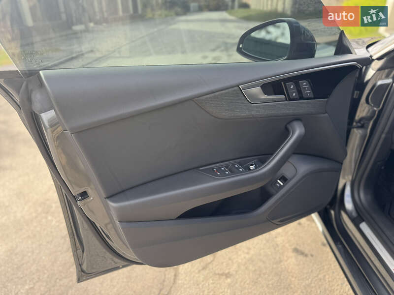 Лифтбек Audi A5 Sportback 2021 в Киеве