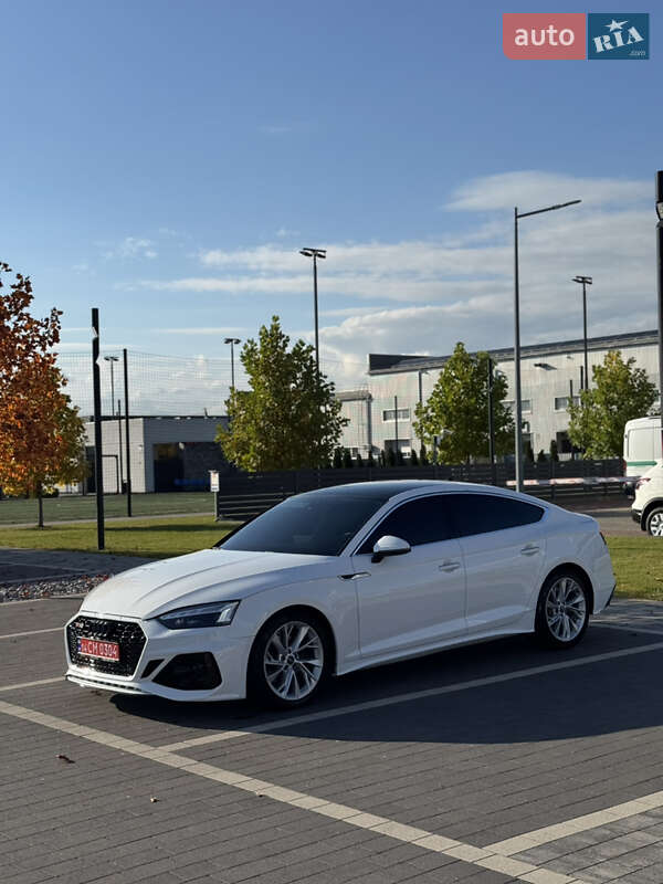 Лифтбек Audi A5 Sportback 2022 в Мукачево