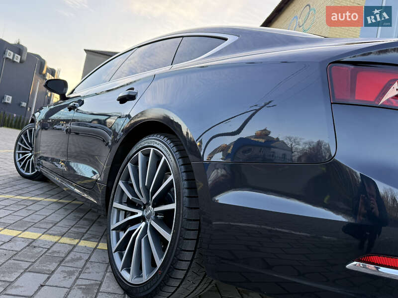 Лифтбек Audi A5 Sportback 2017 в Киверцах