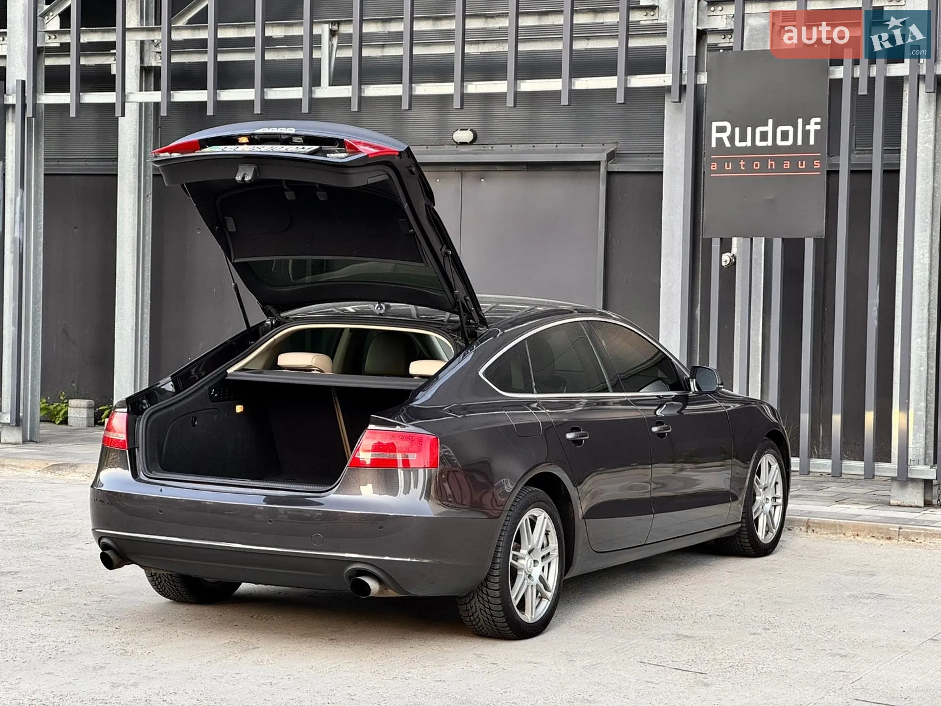2011 Audi A5 - мініатюра 2