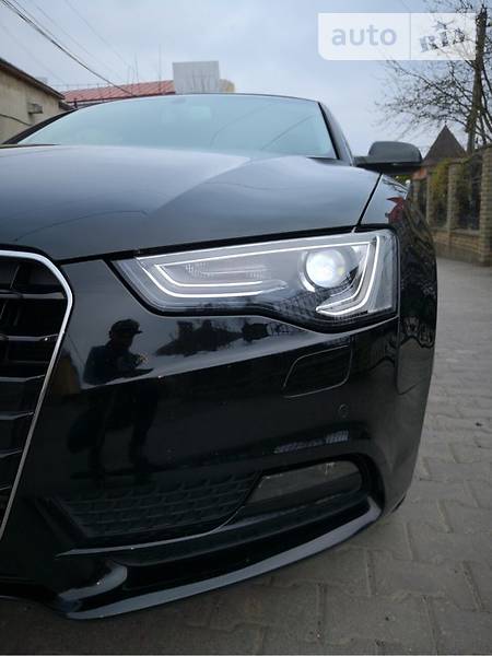 Купе Audi A5 2012 в Чернівцях