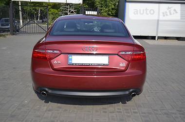 Купе Audi A5 2009 в Мариуполе