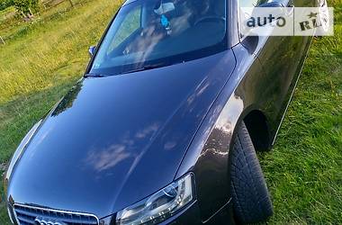 Седан Audi A5 2011 в Киеве