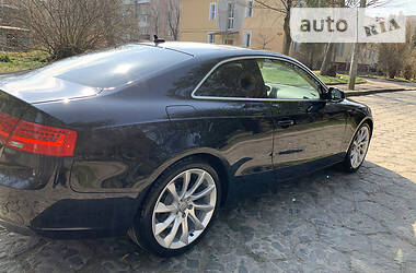Купе Audi A5 2012 в 