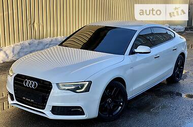Лифтбек Audi A5 2014 в 