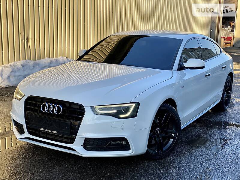 Лифтбек Audi A5 2014 в 