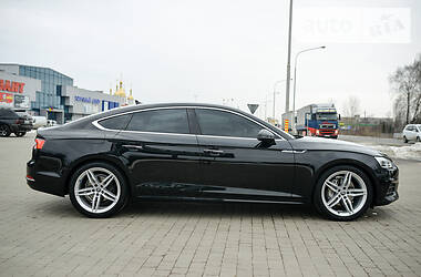 Хэтчбек Audi A5 2017 в Киеве