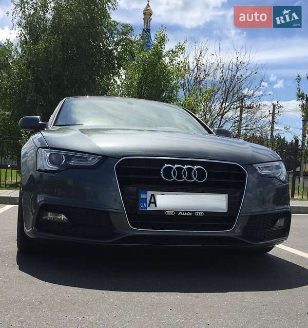 Купе Audi A5 2014 в Киеве