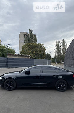 Хэтчбек Audi A5 2013 в Запорожье
