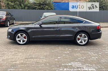 Седан Audi A5 2011 в Кривом Роге