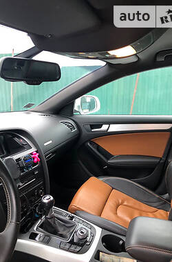 Седан Audi A5 2011 в Виноградові