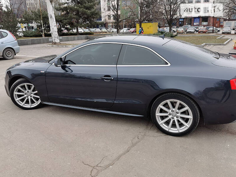 Купе Audi A5 2016 в Киеве