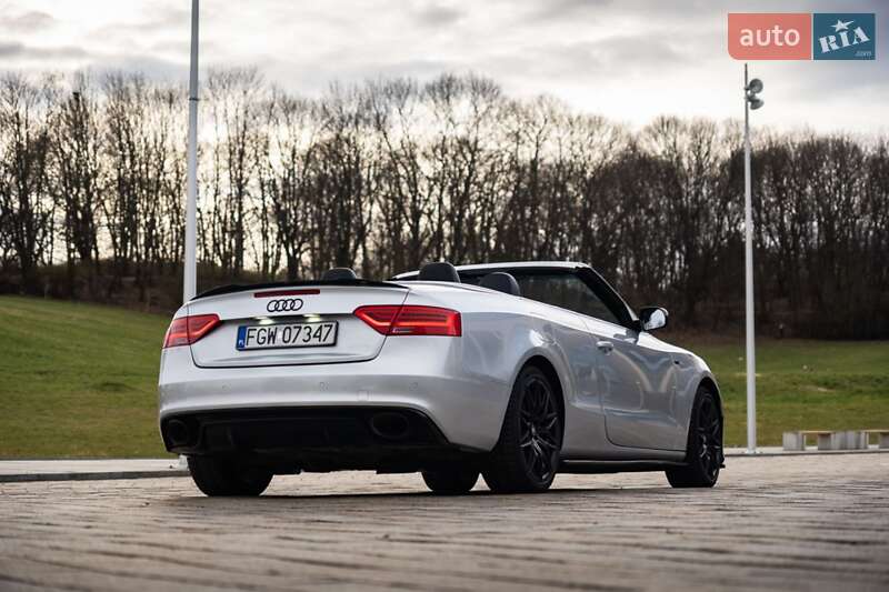 Кабриолет Audi A5 2011 в Киеве