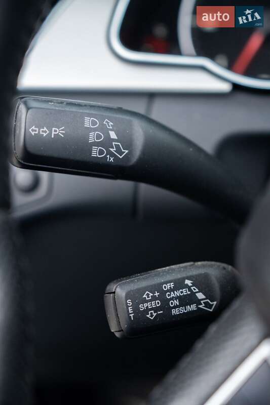 Кабриолет Audi A5 2011 в Киеве