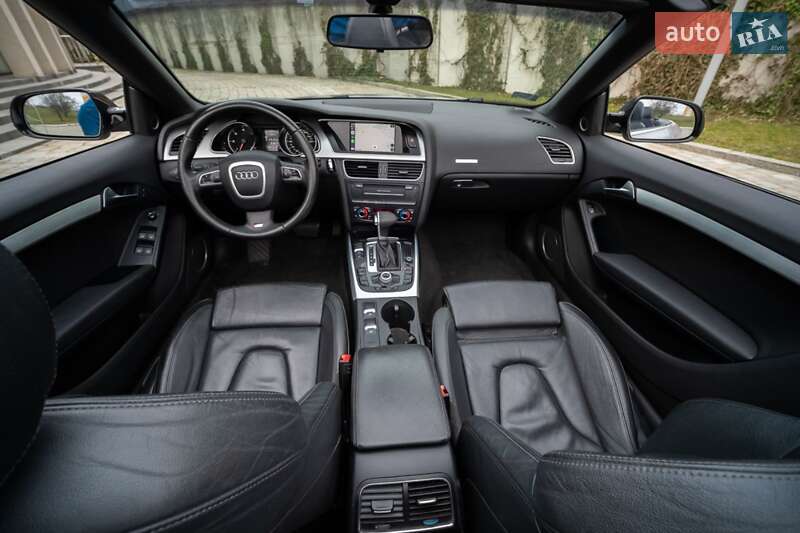 Кабриолет Audi A5 2011 в Киеве