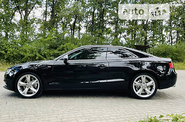 Купе Audi A5 2015 в 