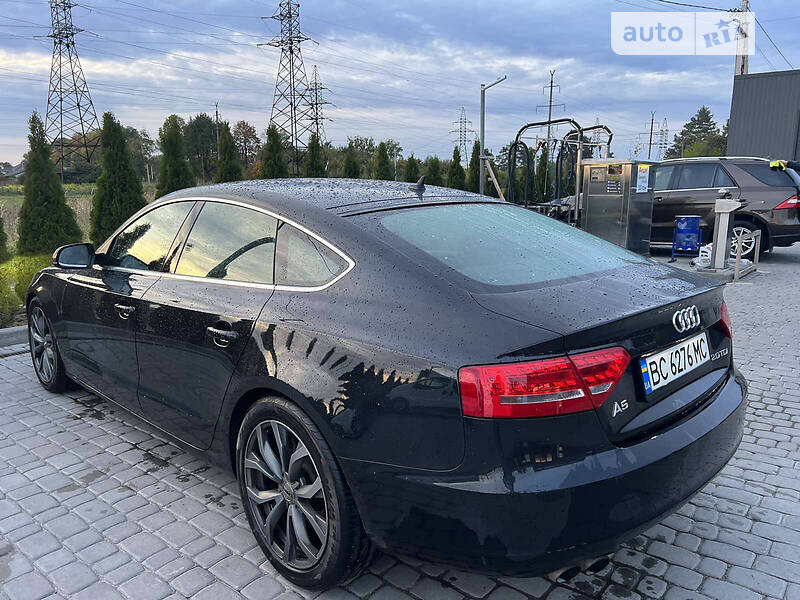Купе Audi A5 2009 в Львові