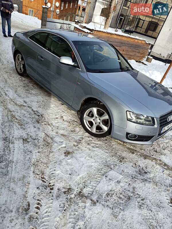 Купе Audi A5 2009 в Львові