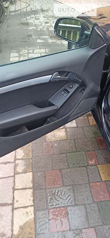 Купе Audi A5 2011 в Шептицькому