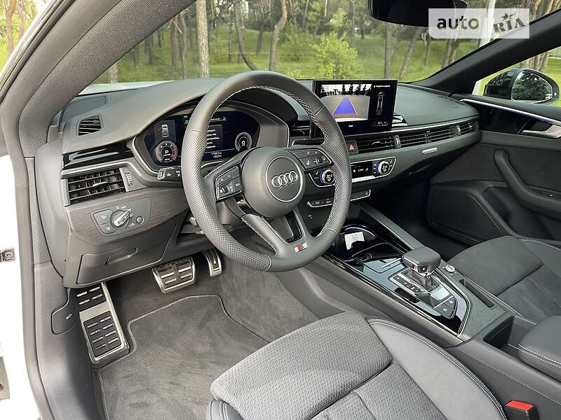 Лифтбек Audi A5 2022 в Киеве