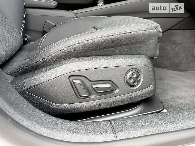 Лифтбек Audi A5 2022 в Киеве