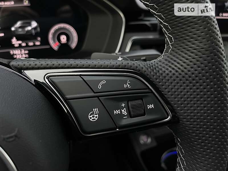 Лифтбек Audi A5 2022 в Киеве