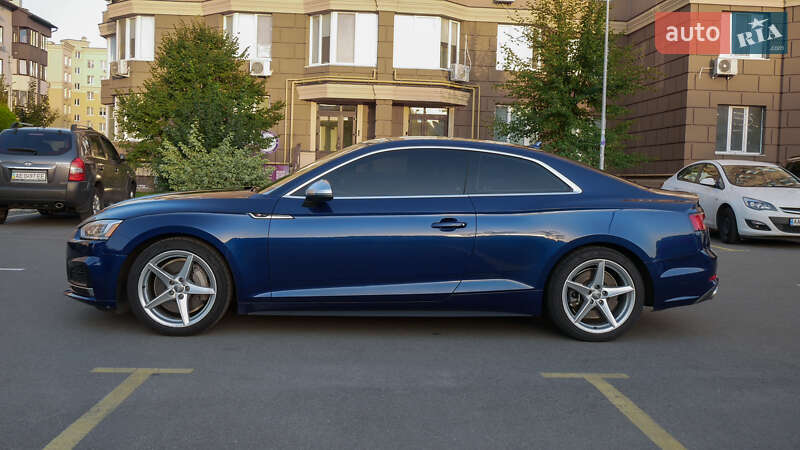 Купе Audi A5 2017 в Києві