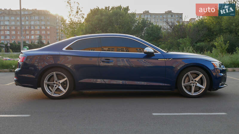 Купе Audi A5 2017 в Києві