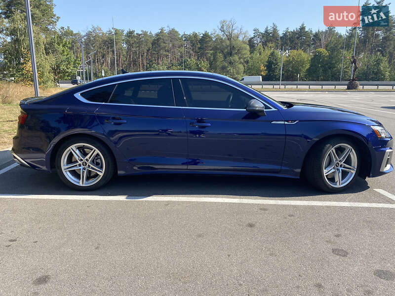 Лифтбек Audi A5 2021 в Киеве