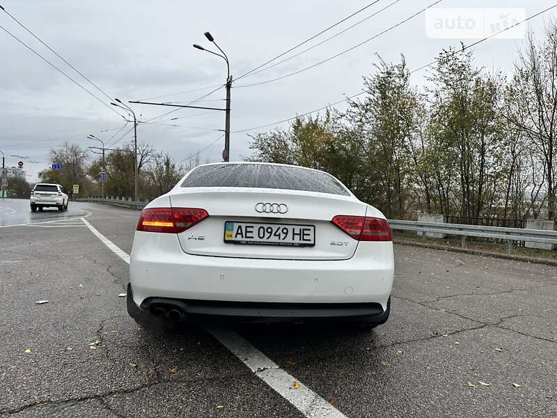 Купе Audi A5 2009 в Дніпрі