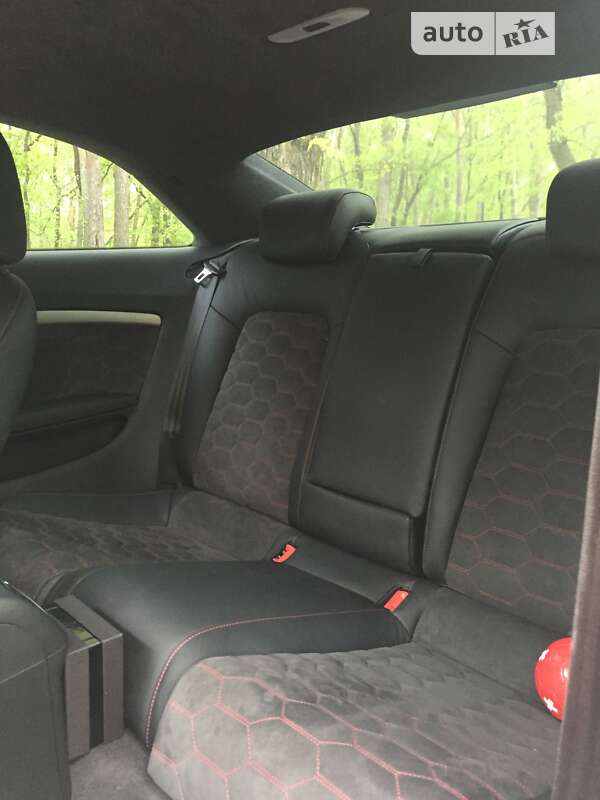 Купе Audi A5 2009 в Дніпрі
