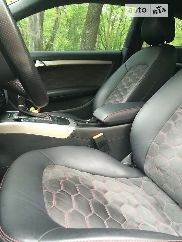 Купе Audi A5 2009 в Дніпрі