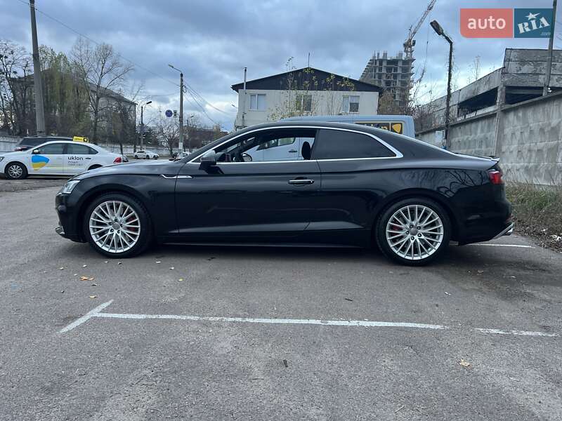 Купе Audi A5 2017 в Киеве