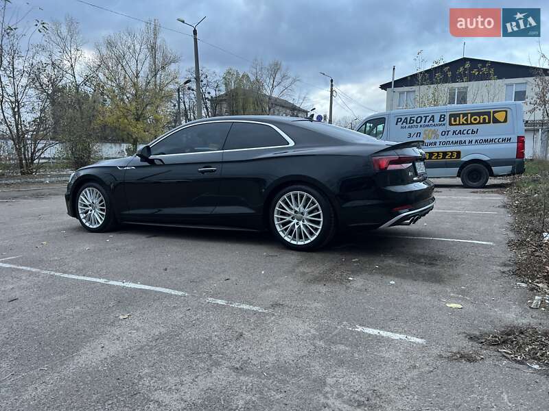 Купе Audi A5 2017 в Киеве