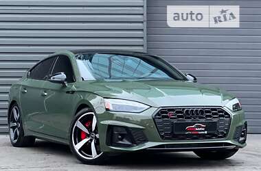 Лифтбек Audi A5 2022 в 
