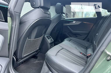 Лифтбек Audi A5 2022 в 