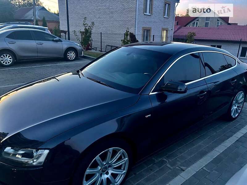Купе Audi A5 2011 в Киеве