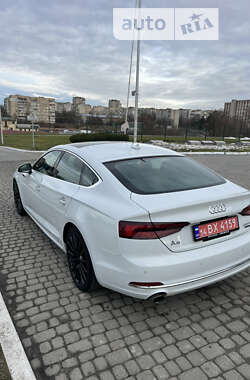 Лифтбек Audi A5 2018 в Львове