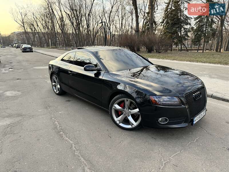 Купе Audi A5 2011 в Киеве