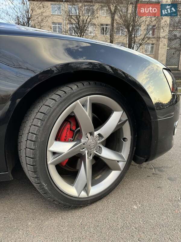 Купе Audi A5 2011 в Киеве