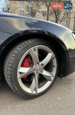 Купе Audi A5 2011 в 