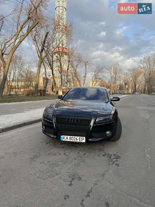 Купе Audi A5 2011 в Киеве