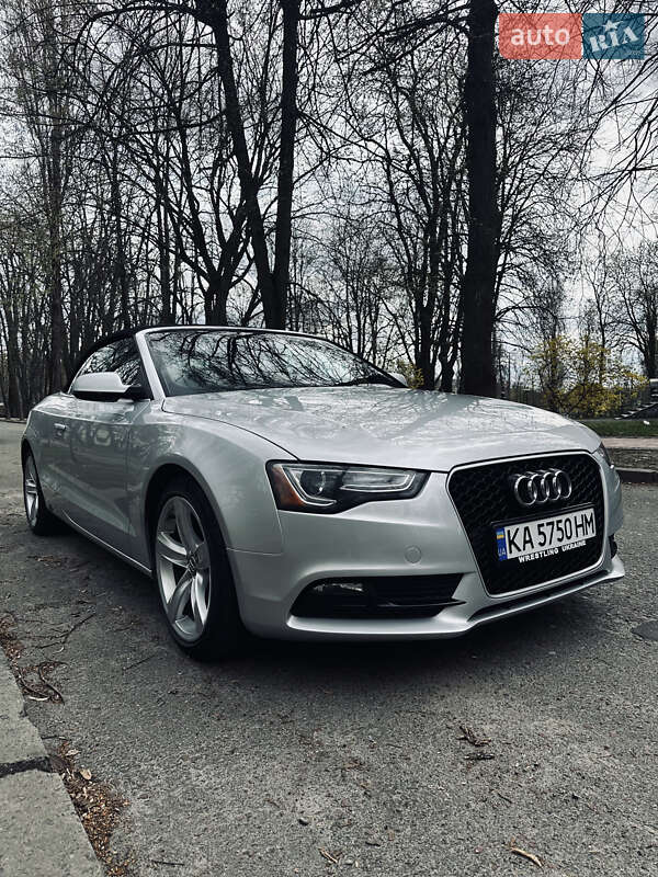 Кабриолет Audi A5 2013 в Киеве