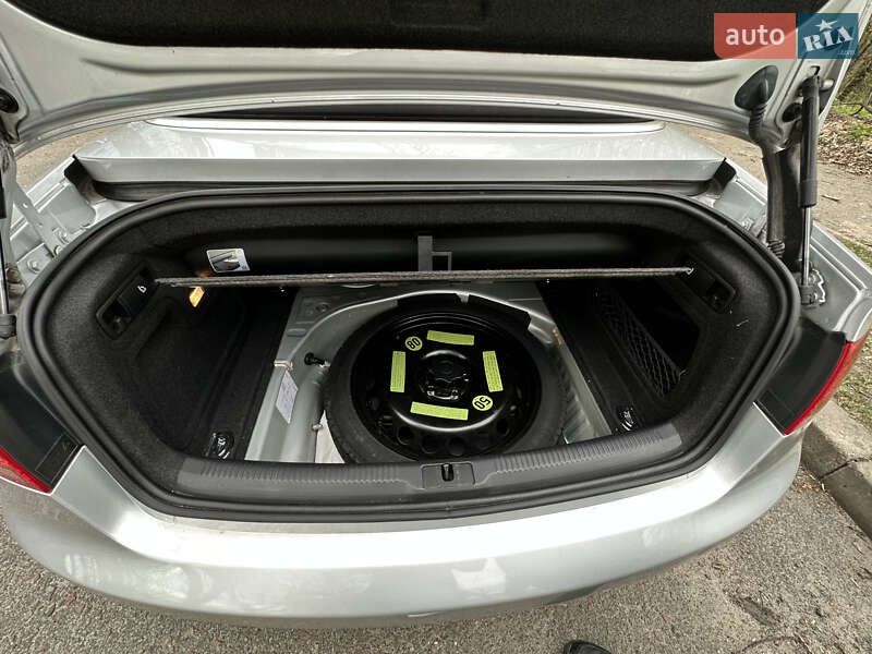Кабриолет Audi A5 2013 в Киеве
