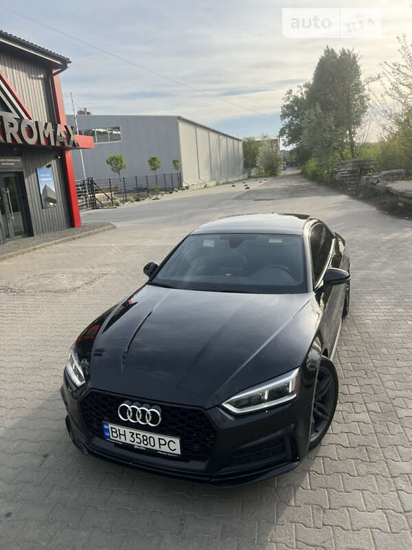 Купе Audi A5 2017 в Черновцах