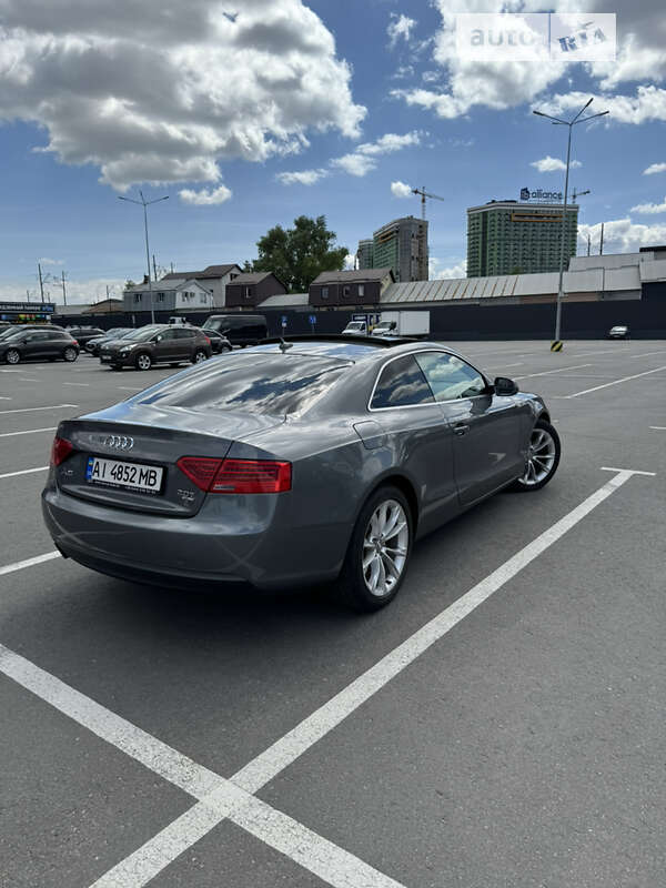 Купе Audi A5 2012 в Києві