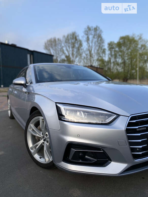 Купе Audi A5 2017 в Киеве фото 11 Купе Audi A5 2017 в Киеве